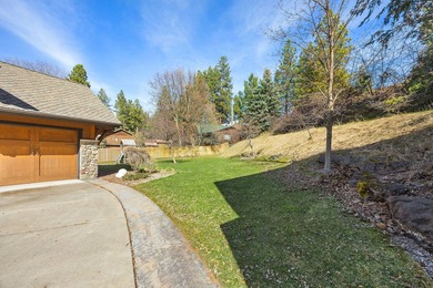 At 34471 Staves LANE, just east of Polson, MT, a distinguished - photo 11