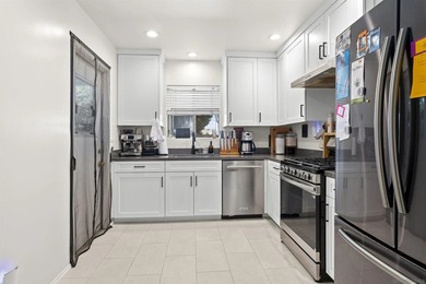 This is a duplex. Located just 2 blocks from Azalea Park (north) - photo 11