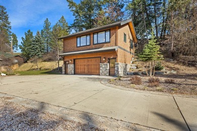 At 34471 Staves LANE, just east of Polson, MT, a distinguished - photo 12
