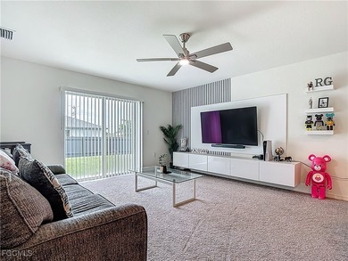 Step into this move-in ready 3-bedroom, 2-bath home in the - photo 17
