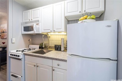 Convenient urban living in the heart of Waikiki, offered at an - photo 6