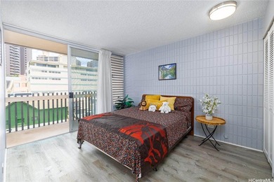 Convenient urban living in the heart of Waikiki, offered at an - photo 8