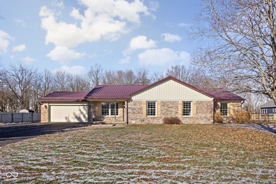 Woods Lake Home Sale Pending in Carthage Indiana