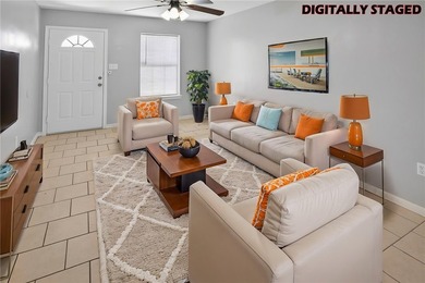 Come and meet your lovely new home! Remodeled and move-in ready - photo 2