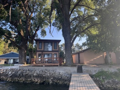 Johnson Lake Home For Sale in Johnson Lake Nebraska