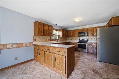 $10,000 to buyer for improvement credit at closing!!!! Prestbury - photo 7