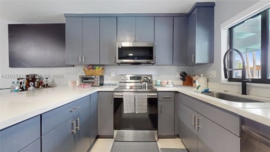Welcome home to this meticulously renovated 4-bedroom - photo 11