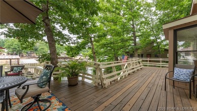Professionally remodeled to perfection, this gorgeous Lake Ozark - photo 25