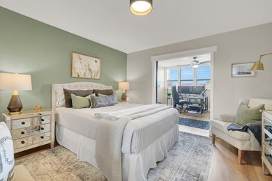 Welcome to this beautifully renovated 2 bedroom, 2 bathroom - photo 25