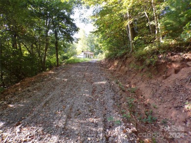 Singlewide mobile home only minutes from Historic and Quaint