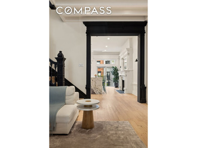Restored Limestone Townhouse in the Heart of Hamilton Heights - photo 7