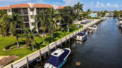 Welcome to this beautifully renovated 2 bedroom, 2 bathroom - photo 37