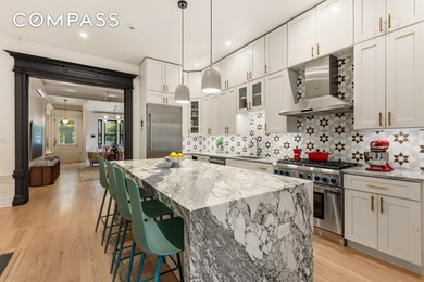 Restored Limestone Townhouse in the Heart of Hamilton Heights - photo 9