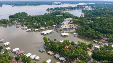 Professionally remodeled to perfection, this gorgeous Lake Ozark - photo 40