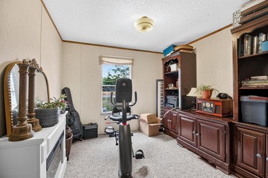 Nice country location, just 1.5 miles from Bloomingdale on 1.5 - photo 14