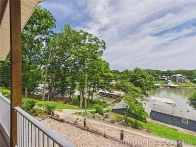 Enjoy lake living in this beautifully updated second-tier home - photo 14