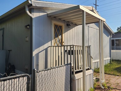 Amazing 3 bed, 2 bath manufactured home! Must-See!! Separate - photo 14
