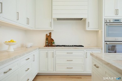 Just completed and ready for immediate occupancy, this - photo 15