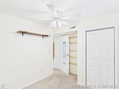 Enjoy lake living in this beautifully updated second-tier home - photo 25