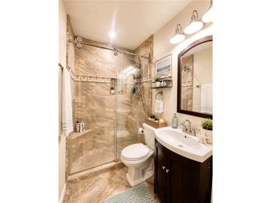 Welcome to your Dream Home in the heart of Portland! This - photo 9