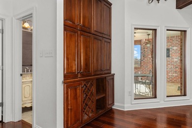 Welcome to this move-in ready, Acadian style home, featuring 5 - photo 13