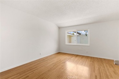 SINGLE STORY, Pool with 4 bedroom and 2 bathrooms in the heart - photo 17