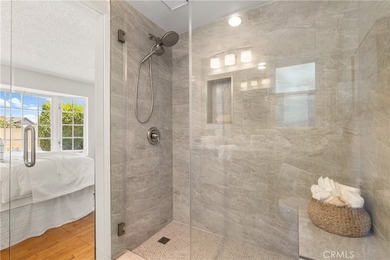 SINGLE STORY, Pool with 4 bedroom and 2 bathrooms in the heart - photo 21