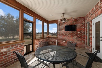 Welcome to this move-in ready, Acadian style home, featuring 5 - photo 31