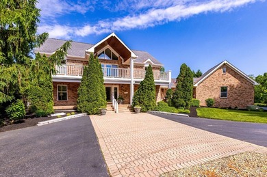 Private resort-style estate down a long winding lane on 52.826 - photo 4
