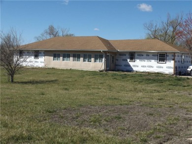 Lake Home For Sale in Spring Hill, Kansas