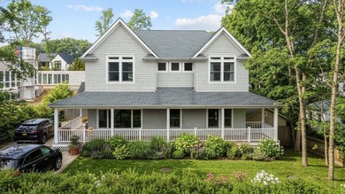 Freshly updated and effortlessly stylish, this Sag Harbor - photo 14