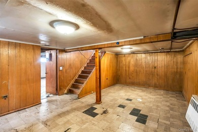 Great Opportunity! Ranch with 3 Bedrooms, Bath, Converted Garage - photo 19