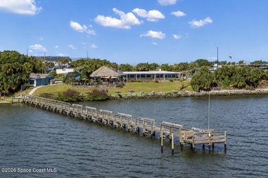 Direct Indian River waterfront restaurant and entertainment - photo 1