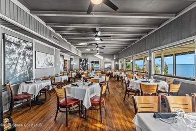 Direct Indian River waterfront restaurant and entertainment - photo 3