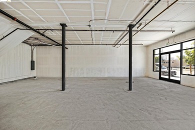 Retail shell space for sale - photo 4