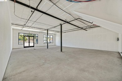 Retail shell space for sale - photo 7