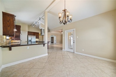 Big REDUCTITON: Seller says sell:This beautiful home in - photo 13