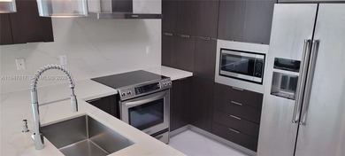 STUNNING VIEWs w/PLENTY OF UPGRADES.  3-BD, 2-BA home, 1500 s/f