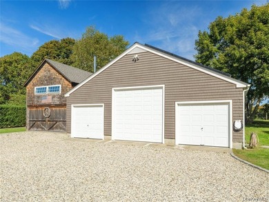 Set on 1.16 acres of beautifully landscaped and private grounds - photo 15