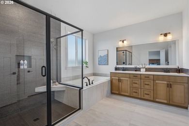 Absolute Showcase - Better Than New! Built just three years ago - photo 19