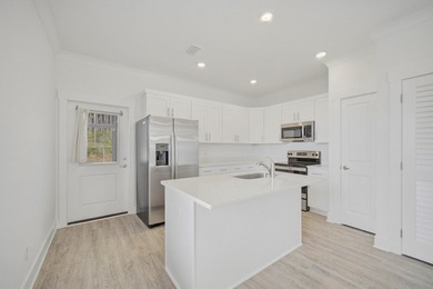 Welcome to 139 Date Palm Lane, located in the Verandas at - photo 21