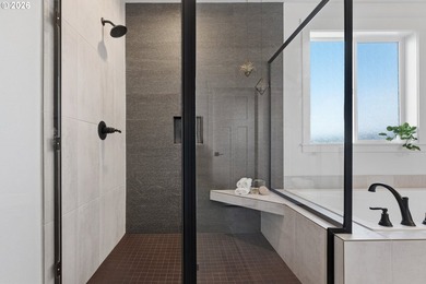 Absolute Showcase - Better Than New! Built just three years ago - photo 22