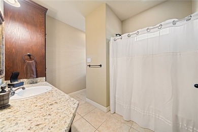 Big REDUCTITON: Seller says sell:This beautiful home in - photo 25