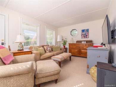 Set on 1.16 acres of beautifully landscaped and private grounds - photo 25