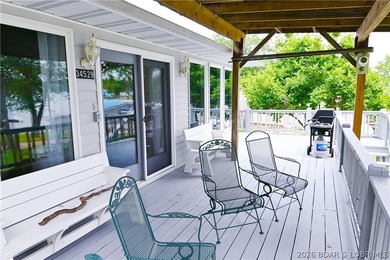 Lakefront opportunities like this don't come around often! - photo 30