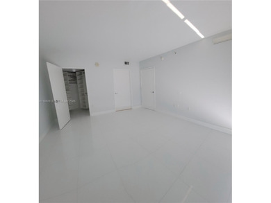 STUNNING VIEWs w/PLENTY OF UPGRADES.  3-BD, 2-BA home, 1500 s/f