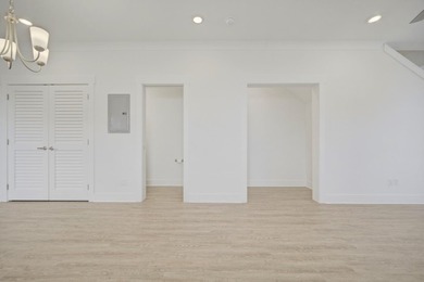 Welcome to 139 Date Palm Lane, located in the Verandas at - photo 32