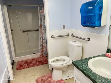 3D TOUR! Great price on this versatile property...Metal Roof is