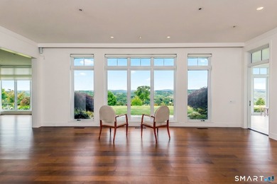 On Top of the World. Unparalleled Estate with complete privacy - photo 9