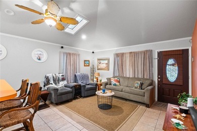 Your Rockport Paradise Awaits! Move right in and start enjoying - photo 4